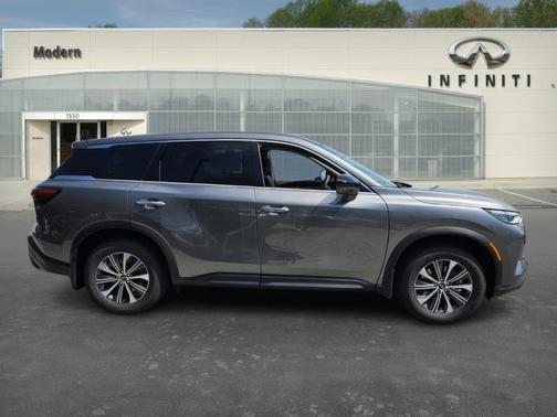 2025 INFINITI QX60 Pure
