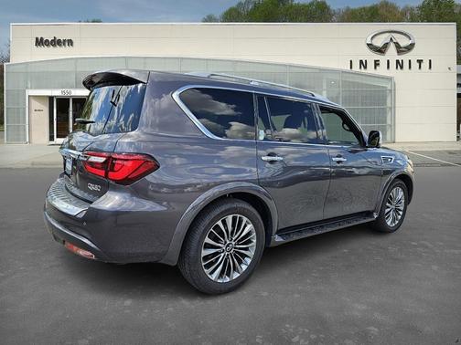 2024 INFINITI QX80 SENSORY