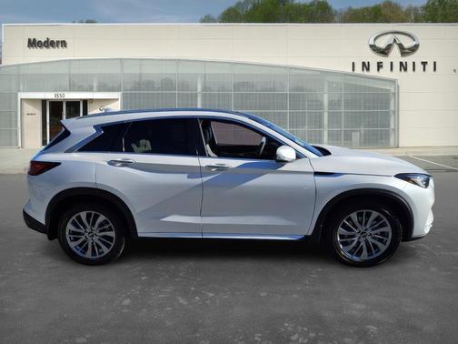 2025 INFINITI QX50 Luxe