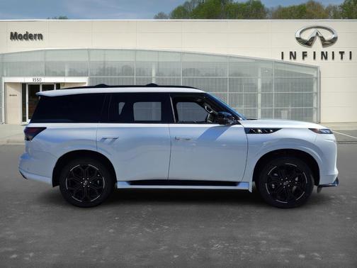 2026 INFINITI QX80 SPORT