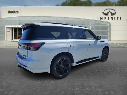 2026 INFINITI QX80 SPORT