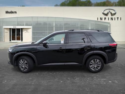 Black 2025 Nissan Pathfinder SV