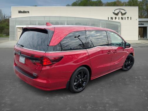 2023 Honda Odyssey Sport