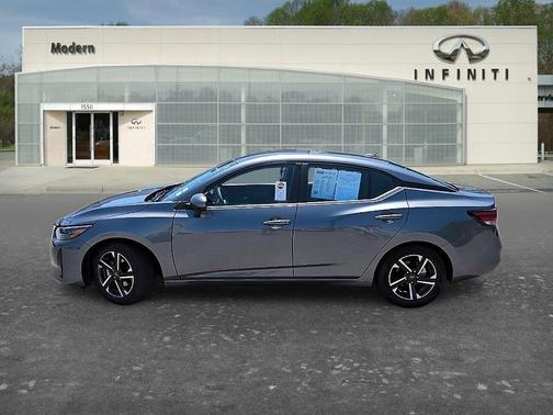 Gun Metallic 2025 Nissan Sentra SV