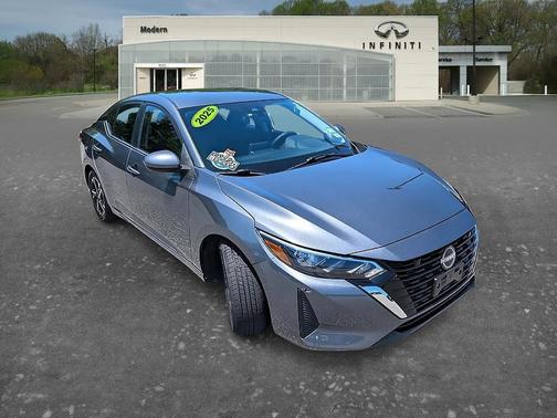 Gun Metallic 2025 Nissan Sentra SV
