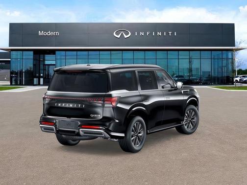 2026 INFINITI QX80 PURE