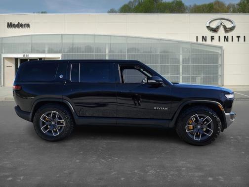 2023 Rivian R1S Adventure Quad Motor Large Pack