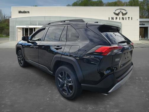 2023 Toyota RAV4 Adventure