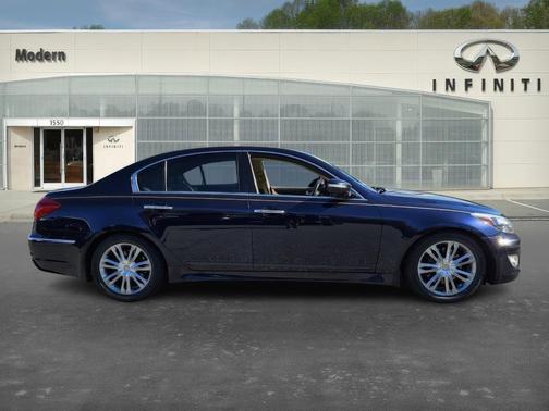 2013 Hyundai Genesis 3.8