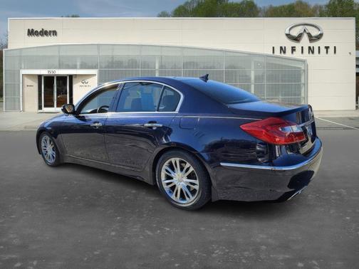 2013 Hyundai Genesis 3.8