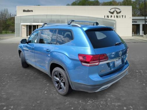 Pacific Blue 2019 Volkswagen Atlas 3.6L SE