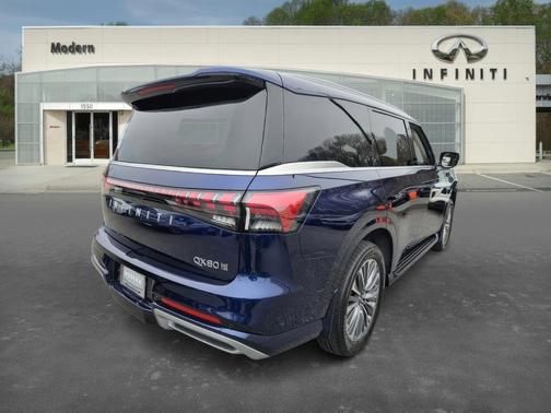 2025 INFINITI QX80 SENSORY
