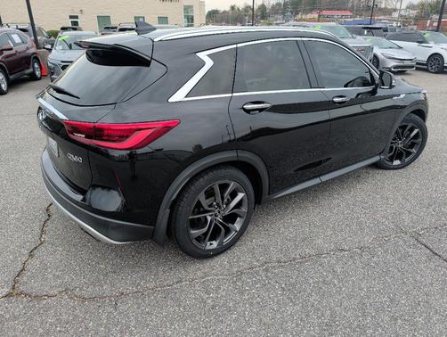 2019 INFINITI QX50 ESSENTIAL