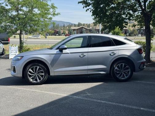 2022 Audi Q5 45 S line Premium Plus