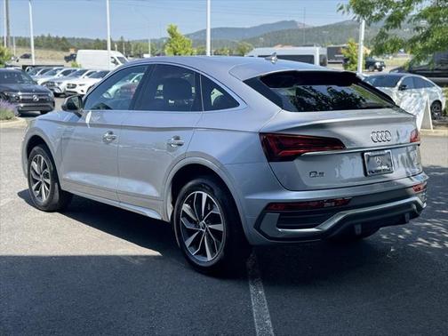 2022 Audi Q5 45 S line Premium Plus