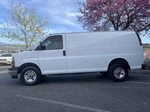 2021 GMC Savana 2500 Work Van