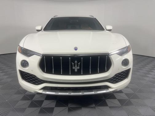 2017 Maserati Levante Base