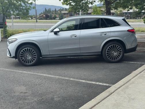 2024 Mercedes-Benz GLC 300 4MATIC