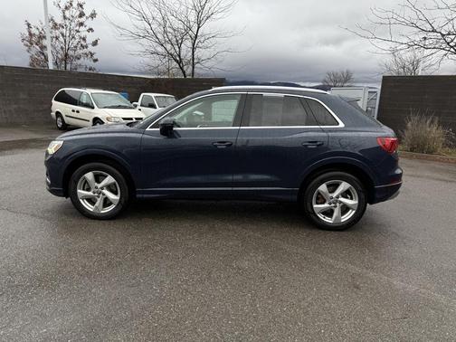 2019 Audi Q3 2.0T Premium Plus