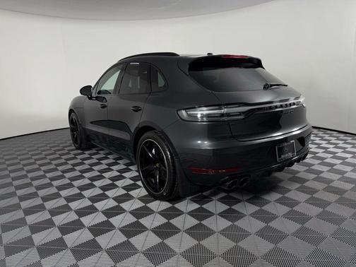 2021 Porsche Macan Macan GTS