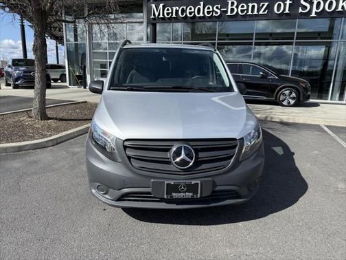 2023 Mercedes-Benz Metris Base