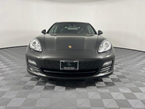 Carbon Gray Metallic 2010 Porsche Panamera 4S