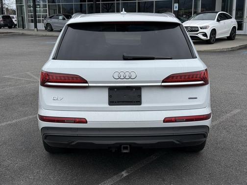 2021 Audi Q7 55 Premium Plus