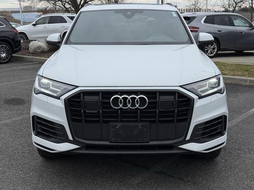 2021 Audi Q7 55 Premium Plus