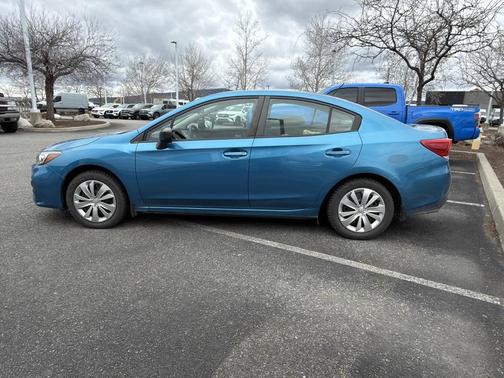 2019 Subaru Impreza 2.0i