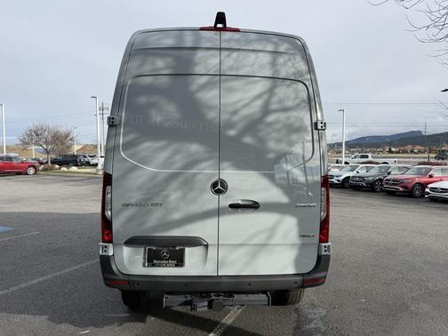 2025 Mercedes-Benz Sprinter 2500 Standard Roof