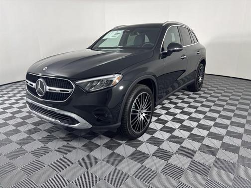 Black 2026 Mercedes-Benz GLC 300 4MATIC