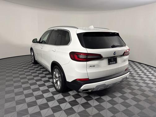 2021 BMW X5 PHEV xDrive45e