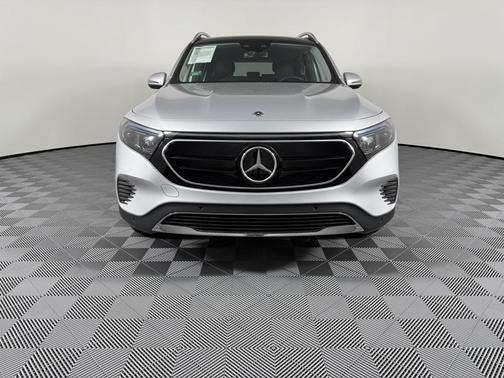 2023 Mercedes-Benz EQB 300 4MATIC