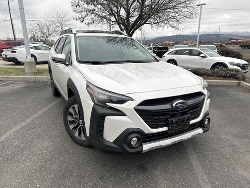 2023 Subaru Outback Touring XT