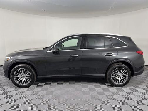 Graphite 2026 Mercedes-Benz GLC 300 4MATIC