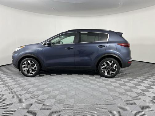 2022 Kia Sportage EX
