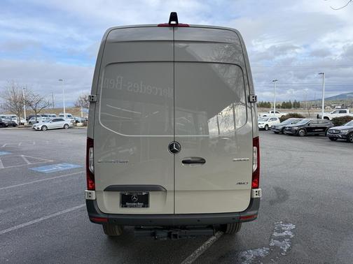 2025 Mercedes-Benz Sprinter 2500 Standard Roof