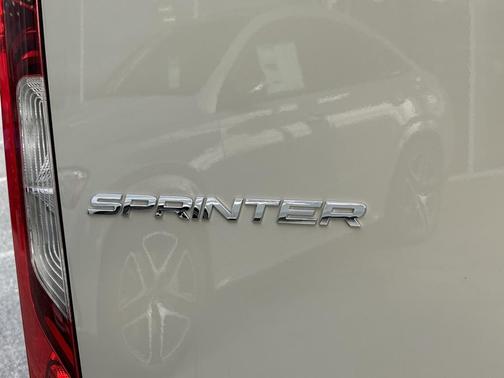 2025 Mercedes-Benz Sprinter 2500 Standard Roof