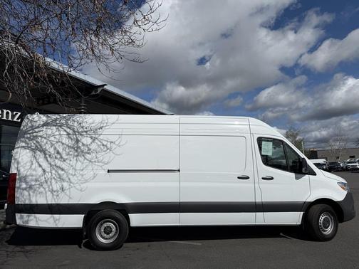 2025 Mercedes-Benz Sprinter 3500 High Roof