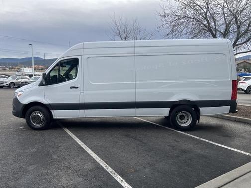 2024 Mercedes-Benz Sprinter 4500 High Roof 4-Cyl Diesel HO
