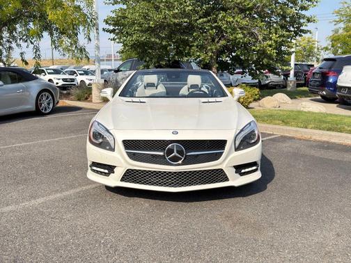 Diamond White 2014 Mercedes-Benz SL-Class SL 550