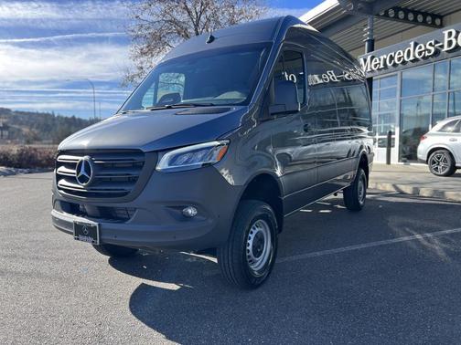 2025 Mercedes-Benz Sprinter 2500 Standard Roof