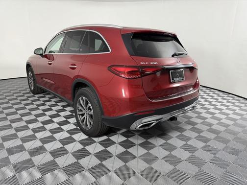 2024 Mercedes-Benz GLC 300 4MATIC