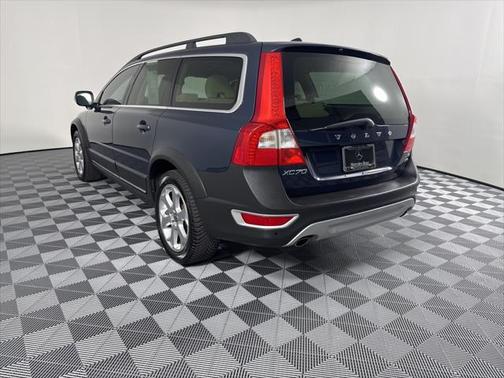 2010 Volvo XC70 T6