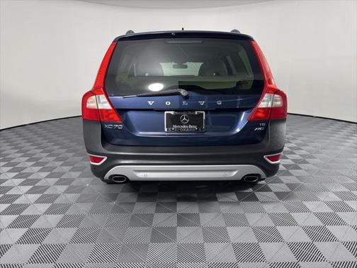 2010 Volvo XC70 T6