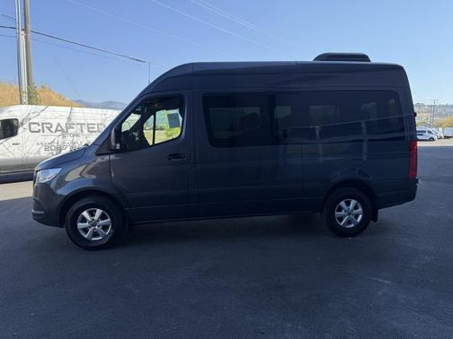 2021 Mercedes-Benz Sprinter 2500 Standard Roof