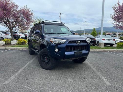 Nautical Blue Metallic 2018 Toyota 4Runner SR5 Premium