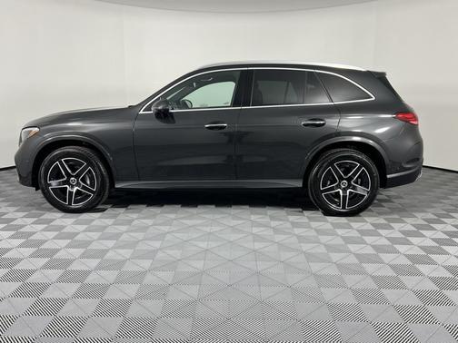 2025 Mercedes-Benz GLC 300 4MATIC