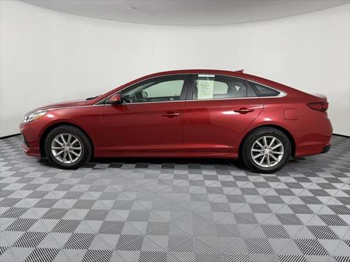 2019 Hyundai SONATA SE