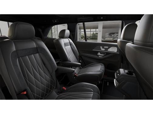 2025 Mercedes-Benz AMG GLS 63 Base